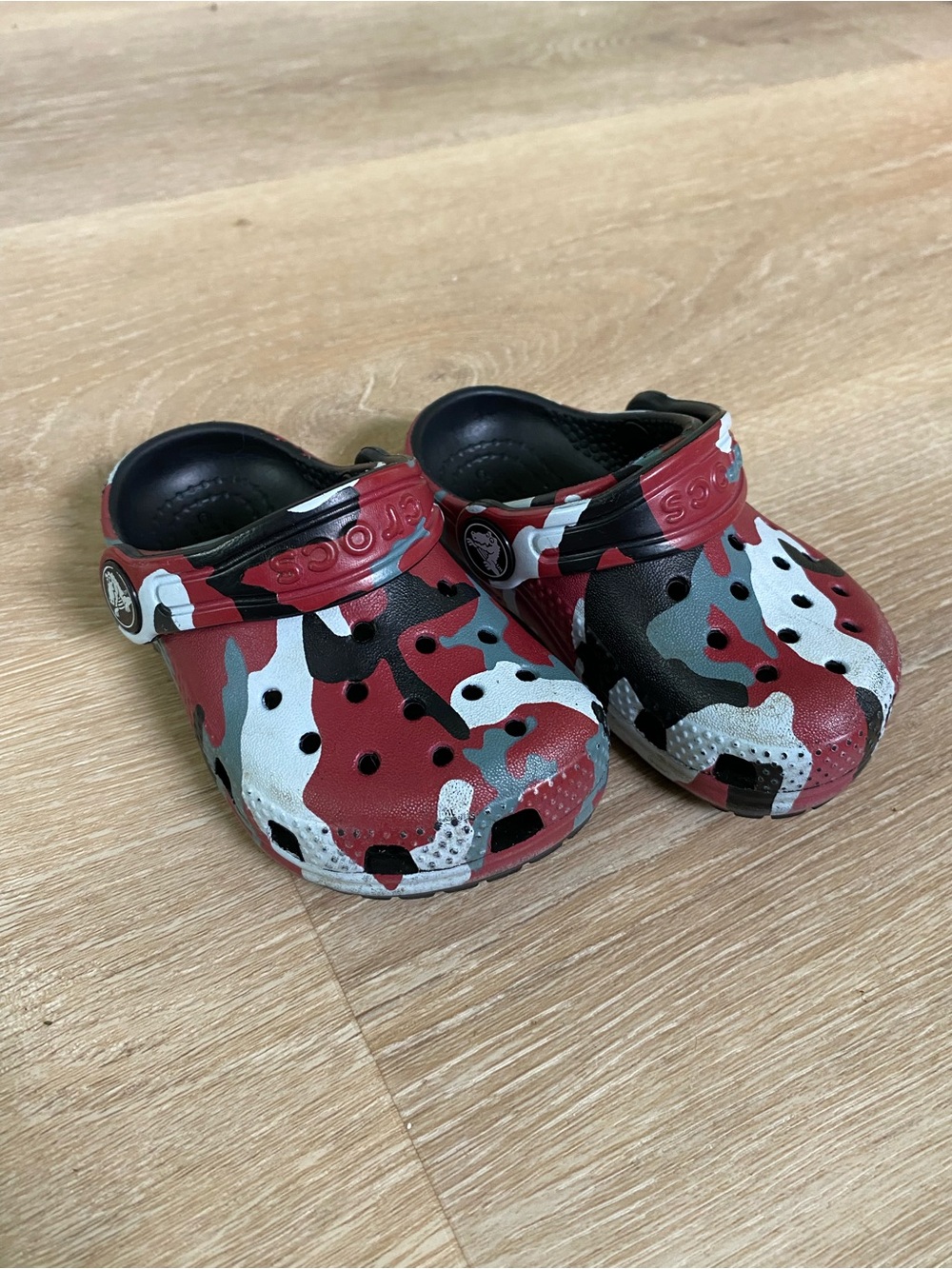 Baby Camo Crocs - Size 5